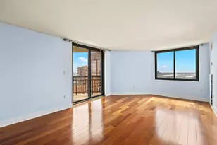 2032 Harmon Cove Tower, Secaucus, NJ 07094 - Photo 7