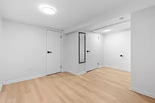 24 Park St, Jersey City, NJ 07304 - Photo 21