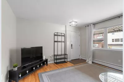 114 70th St, Guttenberg, NJ 07093 - Photo 3