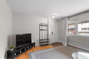 114 70th St, Guttenberg, NJ 07093 - Photo 3