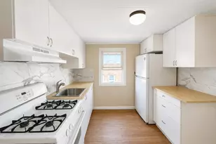 21 E 12th St, Bayonne, NJ 07002 - Photo 3