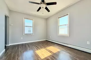 229 71st St, Guttenberg, NJ 07093 - Photo 7