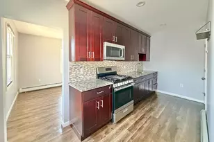 229 71st St, Guttenberg, NJ 07093 - Photo 3