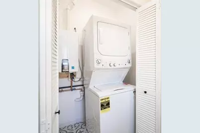 155 Van Horne St #2, Jersey City, NJ 07304 - Photo 11