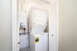 155 Van Horne St, Jersey City, NJ 07304 - Photo 11
