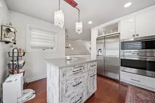 31 Grand Cove Way, Edgewater, NJ 07020 - Photo 5