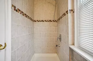 292 New York Ave, Jersey City, NJ 07307 - Photo 23