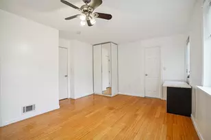 292 New York Ave, Jersey City, NJ 07307 - Photo 11