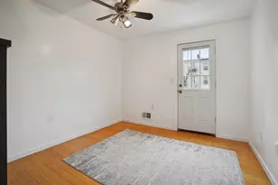292 New York Ave, Jersey City, NJ 07307 - Photo 13
