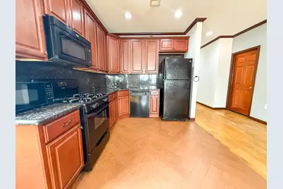 107 Oxford Ave #1, Jersey City, NJ 07304 - Photo 3