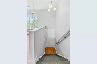 156 Cottonwood St #156, Jersey City, NJ 07305 - Photo 5