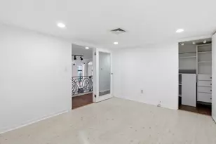 299 Pavonia Ave, Jersey City, NJ 07302 - Photo 29