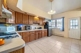 666 Kennedy Blvd, Bayonne, NJ 07002 - Photo 17