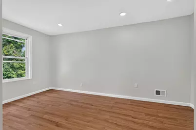 47 West 51st St, Bayonne, NJ 07002 - Photo 19