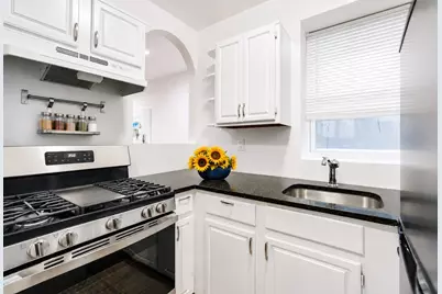 57 St Paul Ave #3L, Jersey City, NJ 07306 - Photo 5