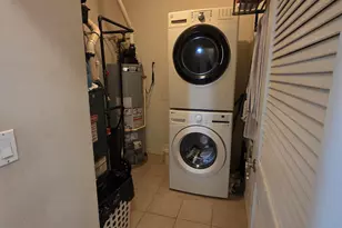 564 52nd St, West New York, NJ 07093 - Photo 9
