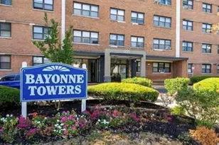 1225 John F. Kennedy Blvd, Bayonne, NJ 07002 - Photo 9