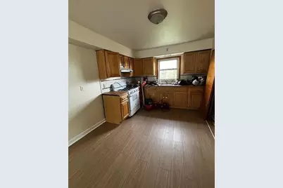 647 60th St, West New York, NJ 07093 - Photo 5