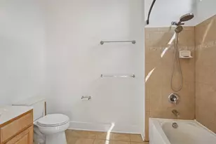3 Greenwich Dr, Jersey City, NJ 07305 - Photo 31