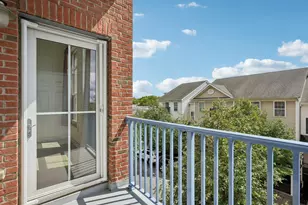 3 Greenwich Dr, Jersey City, NJ 07305 - Photo 9