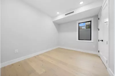 373 New York Ave #2, Jersey City, NJ 07307 - Photo 21