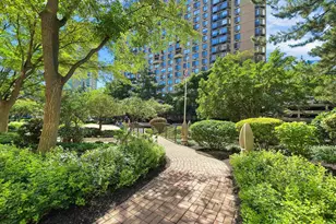 45 River Dr S, Jersey City, NJ 07310 - Photo 3