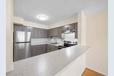 34 East 32nd St #C5, Bayonne, NJ 07002 - Photo 5