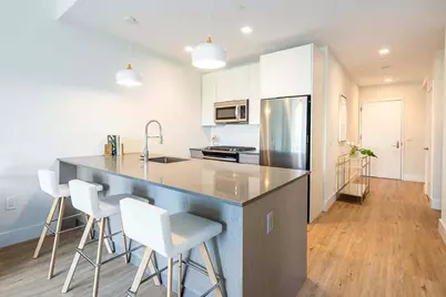 323 Pine St #4010, Jersey City, NJ 07304 - Photo 5