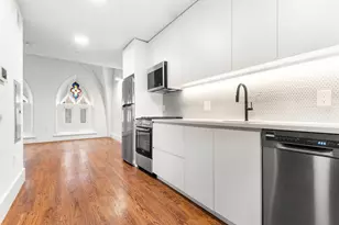 380 Montgomery St, Jersey City, NJ 07302 - Photo 9