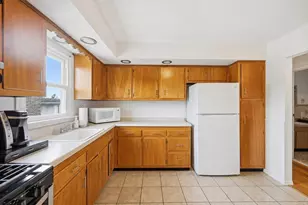 1135 Stonewall Ln, Secaucus, NJ 07094 - Photo 35