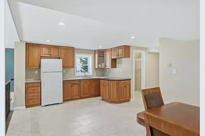 1135 Stonewall Lane, Secaucus, NJ 07094 - Photo 27