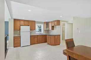1135 Stonewall Ln, Secaucus, NJ 07094 - Photo 27