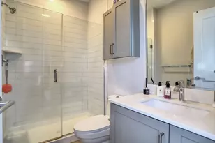 110 Market St, Saddle Brook Township, NJ 07663 - Photo 17