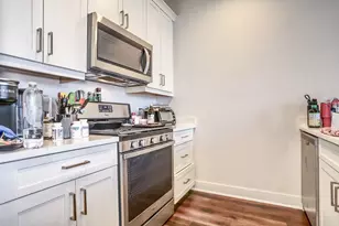 110 Market St, Saddle Brook Township, NJ 07663 - Photo 7
