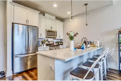 110 Market St #204, Saddle Brook Township, NJ 07663 - Photo 3