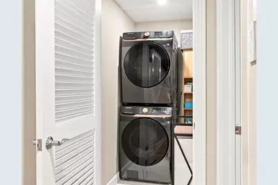202 Shearwater Ct West #PH-51, Jersey City, NJ 07305 - Photo 31