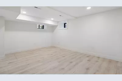 423 Aurora Ave #1, Cliffside Park, NJ 07010 - Photo 19