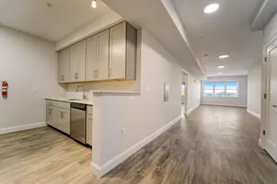 305 West Side Ave, Jersey City, NJ 07035 - Photo 9
