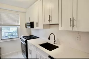 225 St Pauls Ave, Jersey City, NJ 07306 - Photo 1