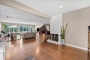 926 Norgate Dr, Ridgewood, NJ 07450 - Photo 5