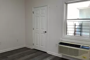 190 Culver Ave, Jersey City, NJ 07305 - Photo 17