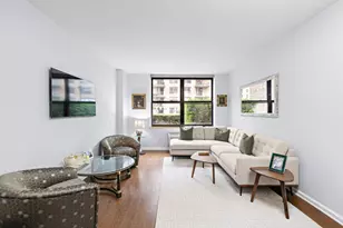 2 Constitution Ct, Hoboken, NJ 07030 - Photo 3