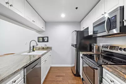 2 Constitution Ct #413, Hoboken, NJ 07030 - Photo 9