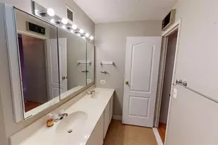 408 Harmon Cove Tower, Secaucus, NJ 07094 - Photo 11