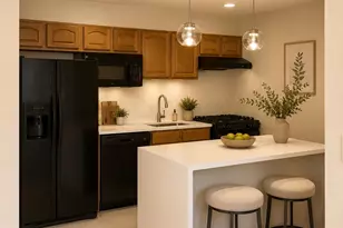 127 68th St, Guttenberg, NJ 07093 - Photo 9