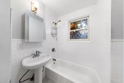 13 Meadow St, Bayonne, NJ 07002 - Photo 9