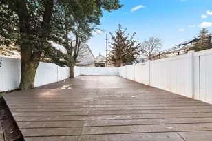 13 Meadow St, Bayonne, NJ 07002 - Photo 29