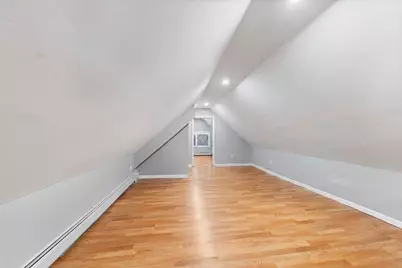 13 Meadow St, Bayonne, NJ 07002 - Photo 27