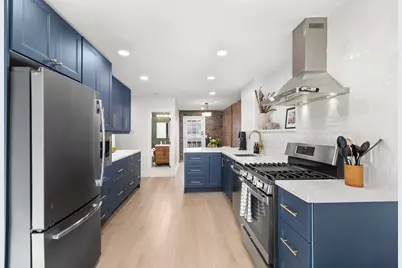 302 4th St, Jersey City, NJ 07302 - Photo 3