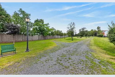 100 East 26th St, Bayonne, NJ 07002 - Photo 39